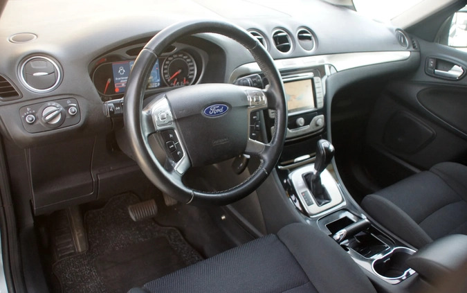 Ford S-Max cena 23700 przebieg: 339000, rok produkcji 2011 z Otmuchów małe 704